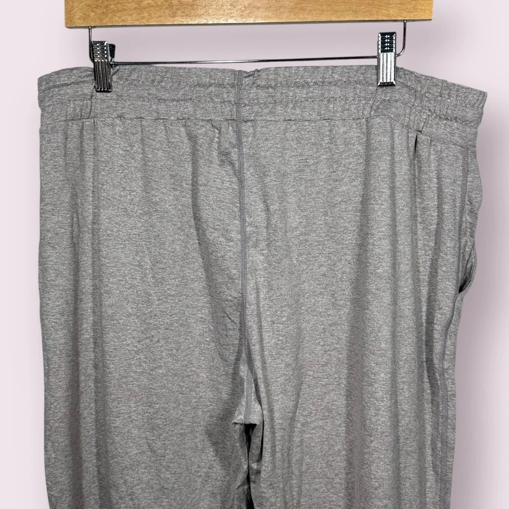 Vuori Womens Performance Jogger Pants Heather Gray Athleisure‎ XLarge 28" Inseam - Picture 14 of 16